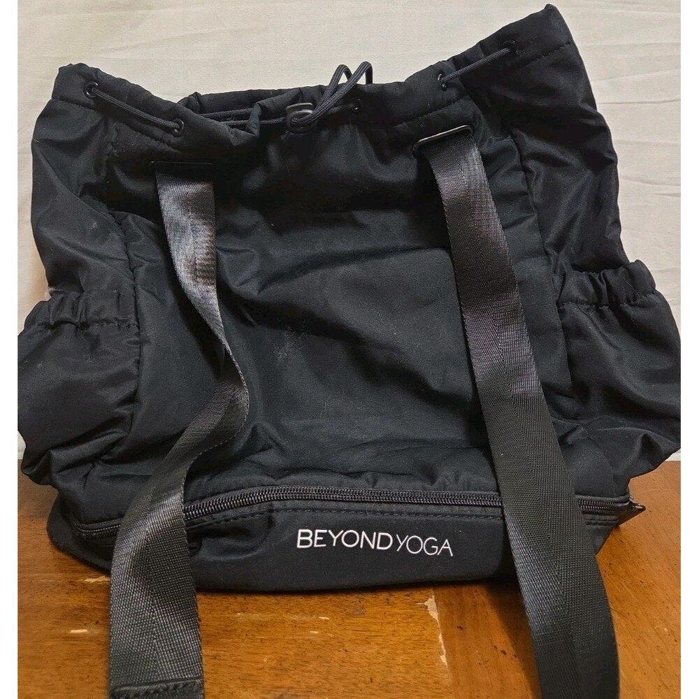 Beyond Yoga Convertible Gym Bag Backpack Black Matte